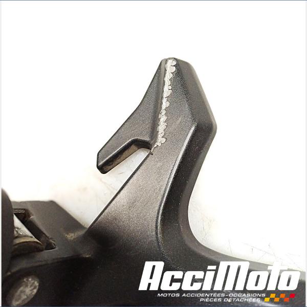 Pièce Moto Platine repose-pied arrière (droit) KAWASAKI Z 650