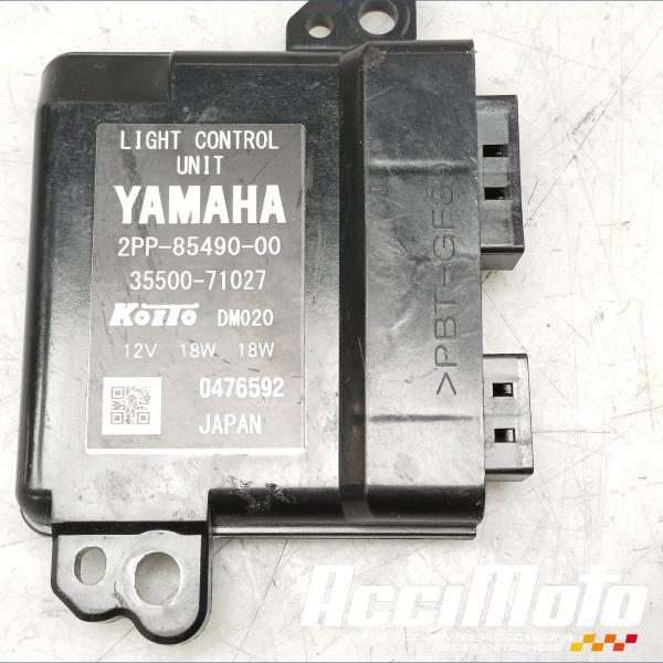 Pièce Moto BOITIER ECLAIRAGE YAMAHA R1 YZF1000