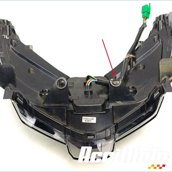 Pièce Moto Feu arrière KYMCO AK 550