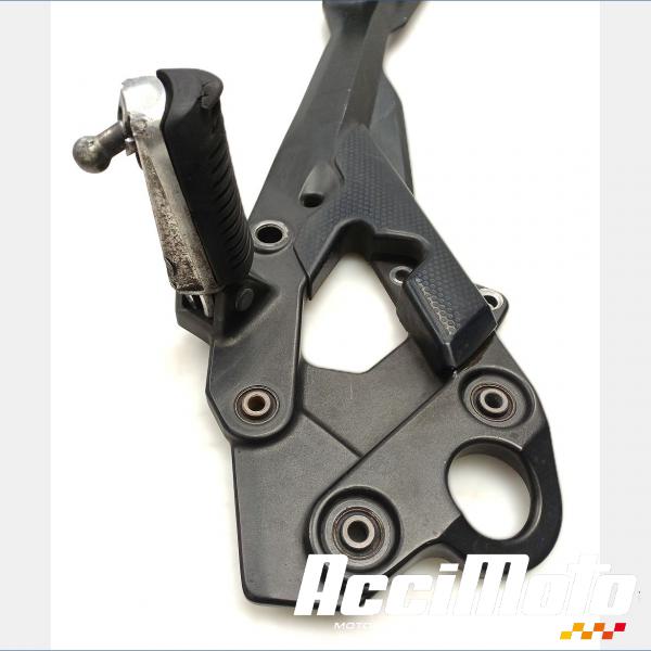 Pièce Moto Platine repose-pieds (droit) YAMAHA XJ6F DIVERSION