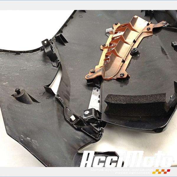 Pièce Moto Flanc de carénage avant (droit) SUZUKI GSXR 1340 HAYABUSA