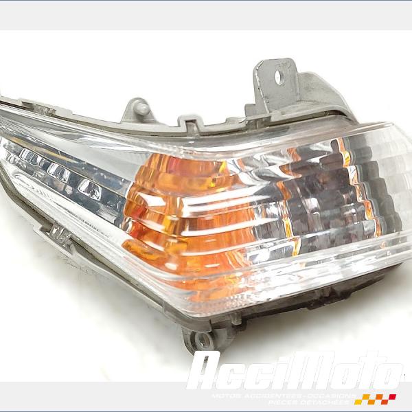 Pièce Moto Clignotant avant (droit) SUZUKI GSR 600