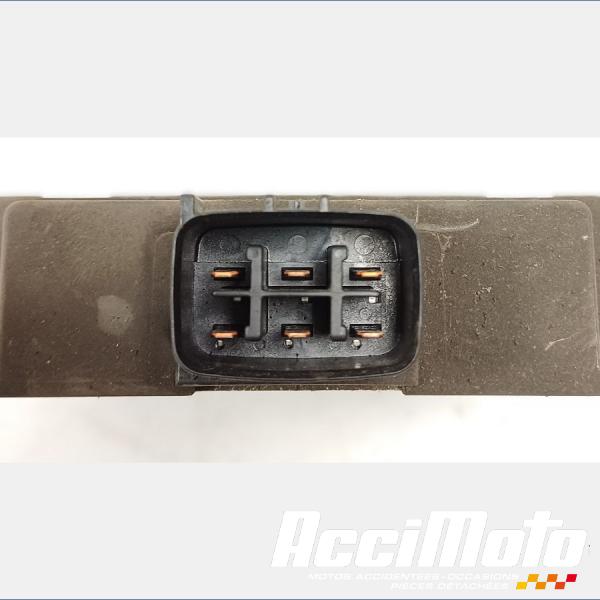 Pièce Moto Régulateur de tension  SUZUKI GSR 600