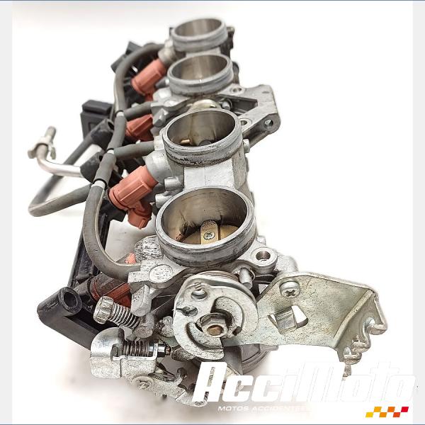 Pièce Moto Rampe d'injection (moteur) SUZUKI GSR 600