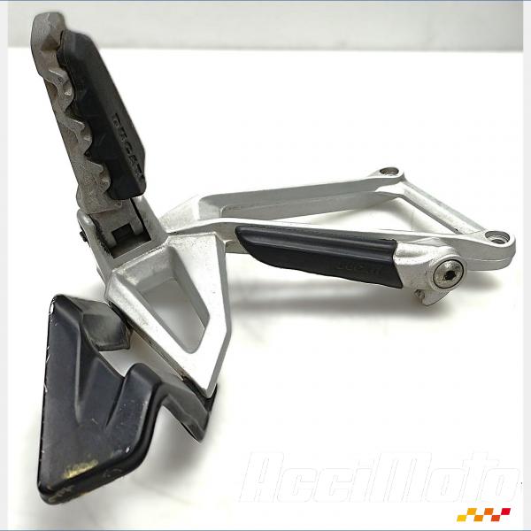 Pièce Moto Platine repose-pied arrière (gauche) DUCATI MULTISTRADA 1200S TOURING