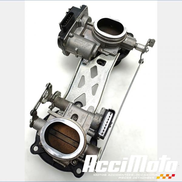 Pièce Moto Rampe d'injection (moteur) DUCATI MULTISTRADA 1200S TOURING