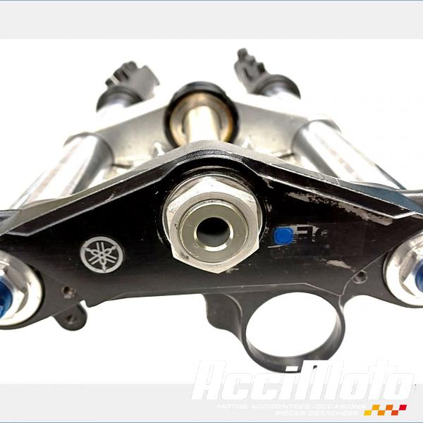 Pièce Moto Fourche complète YAMAHA R6 YZF600