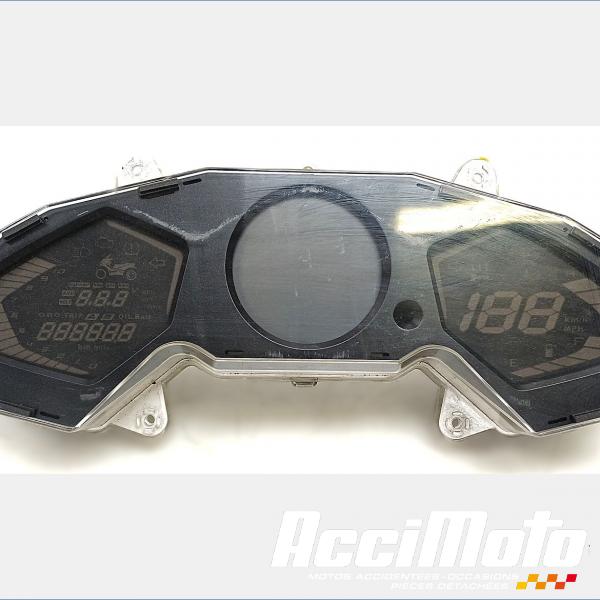 Pièce Moto Compteur (tableau de bord) KYMCO AK 550