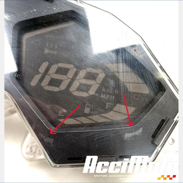 Pièce Moto Compteur (tableau de bord) KYMCO AK 550