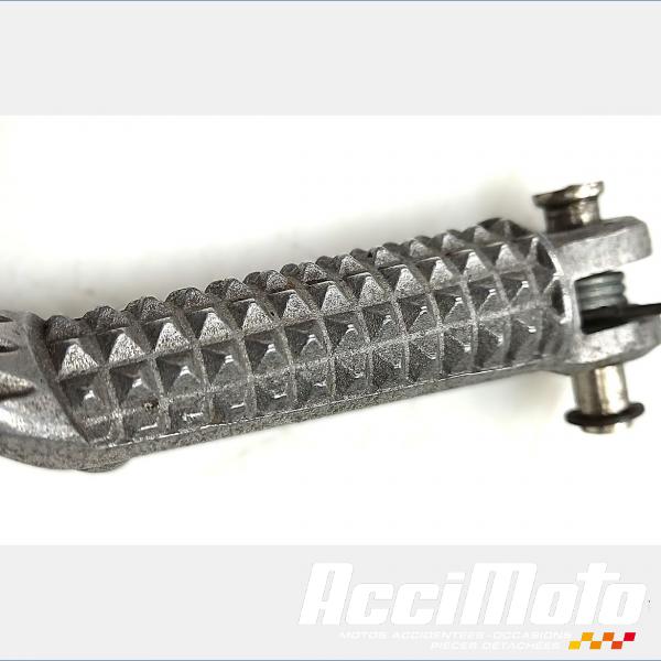 Pièce Moto Repose-pied avant (gauche) YAMAHA R6 YZF600
