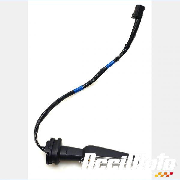 Pièce Moto Clignotant avant (droit) YAMAHA R7 YZF