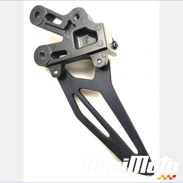 Pièce Moto Platine repose-pied avant (gauche) YAMAHA R7 YZF