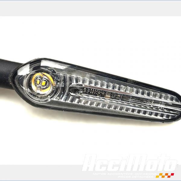 Pièce Moto Clignotant arrière (gauche) YAMAHA R7 YZF