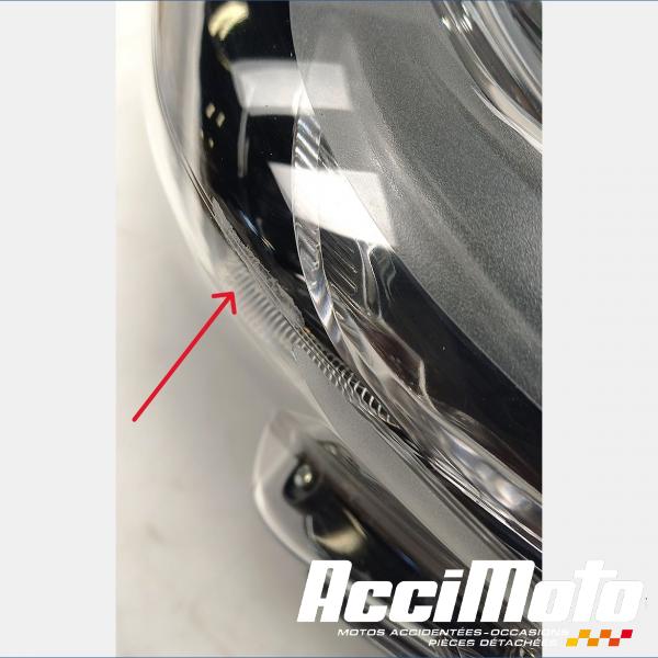 Pièce Moto Phare (optique avant) YAMAHA XMAX YP125R