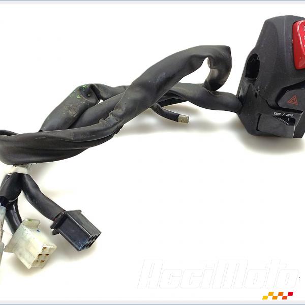 Pièce Moto Commodo (droit) YAMAHA XMAX YP125R