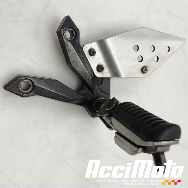 Pièce Moto Platine repose-pied avant (gauche) KAWASAKI Z 750