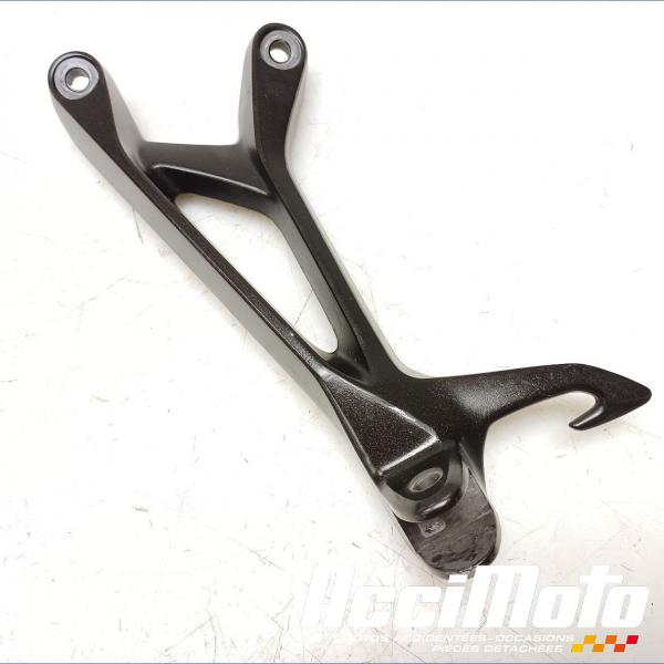 Pièce Moto Platine repose-pied arrière (gauche) SUZUKI GSR 750