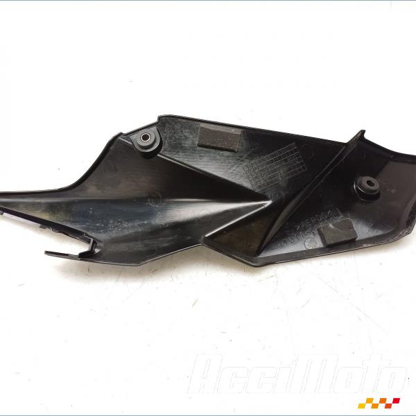 Pièce Moto Cache sous selle (gauche) SUZUKI GSR 750