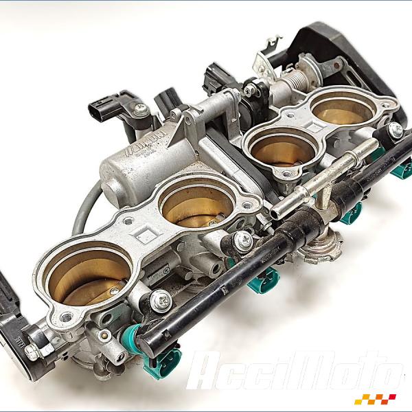 Pièce Moto Rampe d'injection (moteur) YAMAHA R1 YZF1000