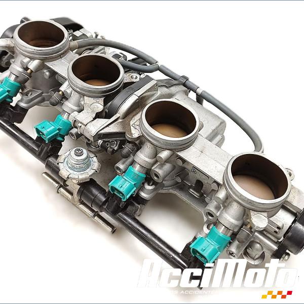 Pièce Moto Rampe d'injection (moteur) YAMAHA R1 YZF1000