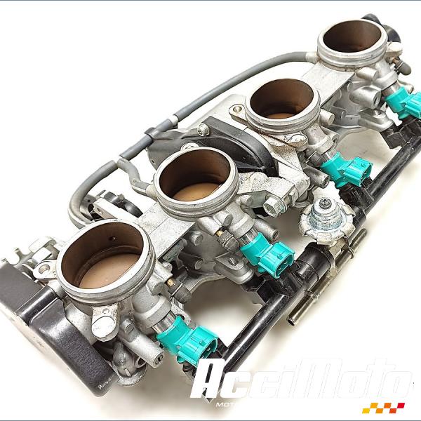 Pièce Moto Rampe d'injection (moteur) YAMAHA R1 YZF1000