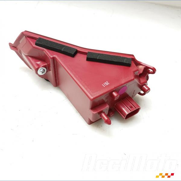 Part Motor bike Feu arrière YAMAHA R7 YZF