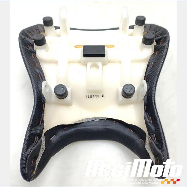 Part Motor bike Selle pilote SUZUKI GSXS 750
