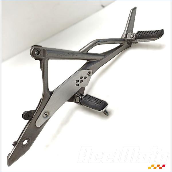 Pièce Moto Platine repose-pieds (gauche) KAWASAKI ER6 F