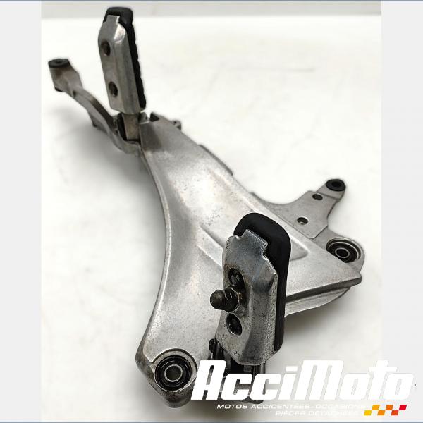 Pièce Moto Platine repose-pieds (droit) HONDA PAN EUROPEAN ST1100