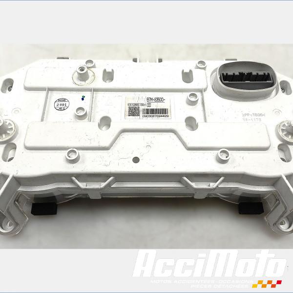 Pièce Moto Compteur (tableau de bord) YAMAHA TMAX XP560