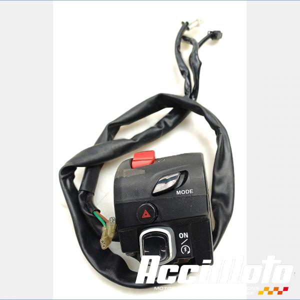 Pièce Moto Commodo (droit) YAMAHA TMAX XP560