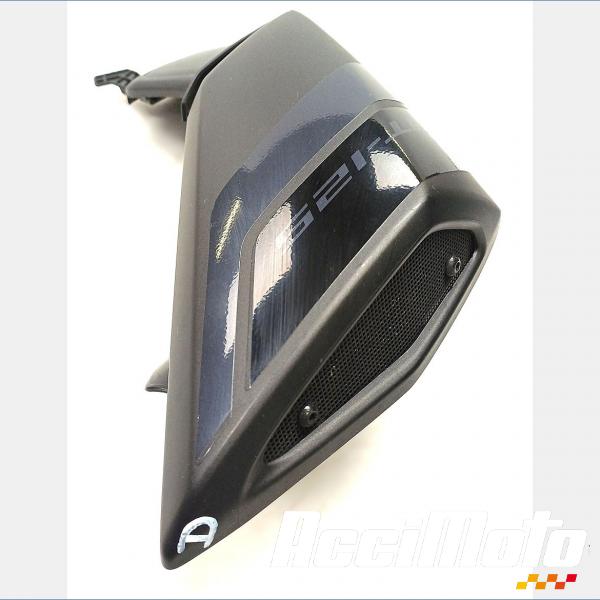 Pièce Moto écope de réservoir (droit) YAMAHA MT 125