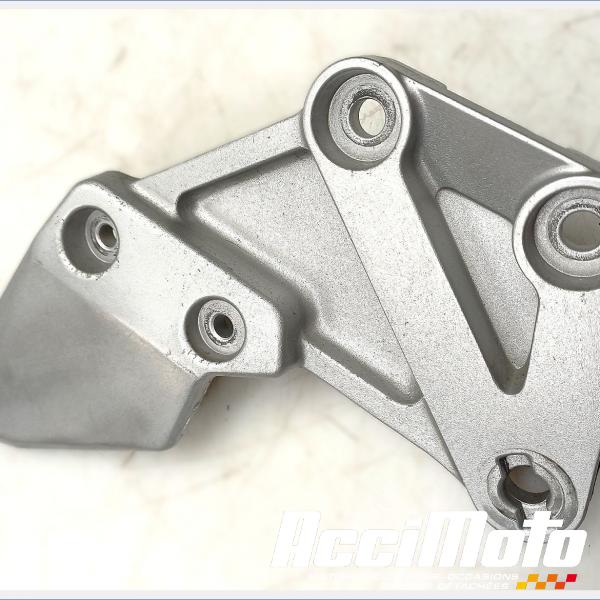 Pièce Moto Platine repose-pied avant (droit) SUZUKI SV 650S