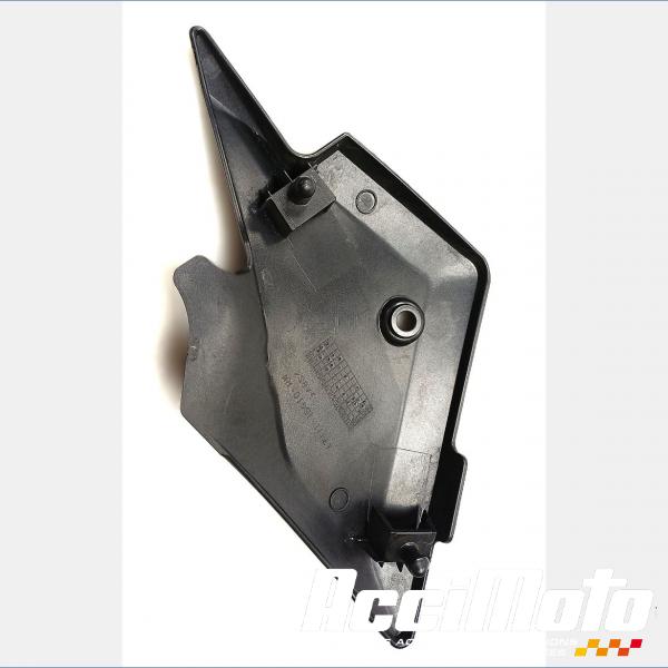 Pièce Moto Cache sous selle (droit) SUZUKI SV 650S