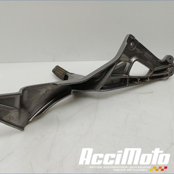 Pièce Moto Platine repose-pieds (gauche) HONDA DEAUVILLE NT700V