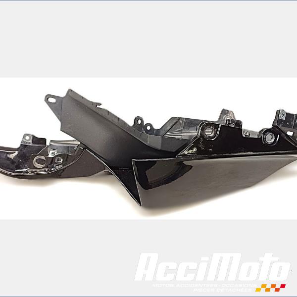 Pièce Moto Coque arrière (gauche) YAMAHA R7 YZF