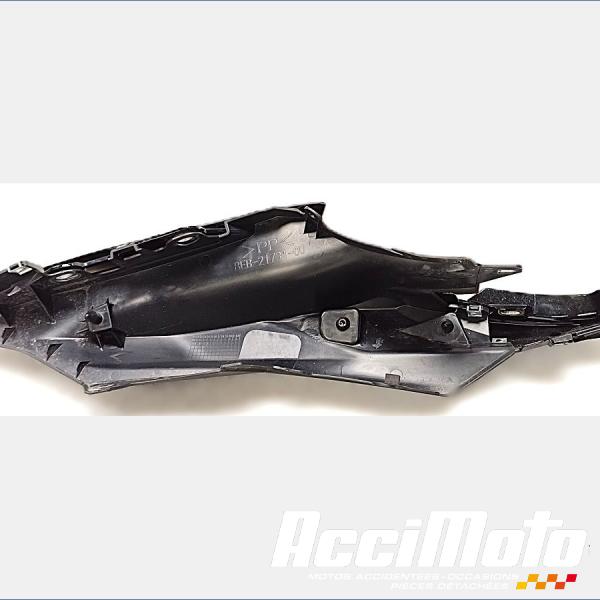Pièce Moto Coque arrière (gauche) YAMAHA R7 YZF