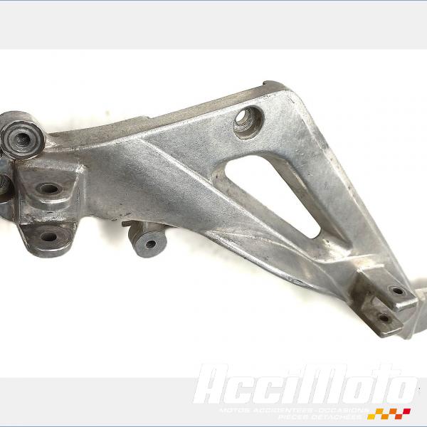 Pièce Moto Platine repose-pieds (gauche) HONDA DEAUVILLE NT650V