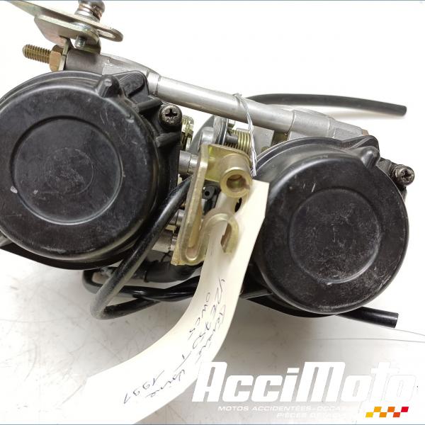 Pièce Moto Rampe de carburateurs YAMAHA YZE 750T OWC5