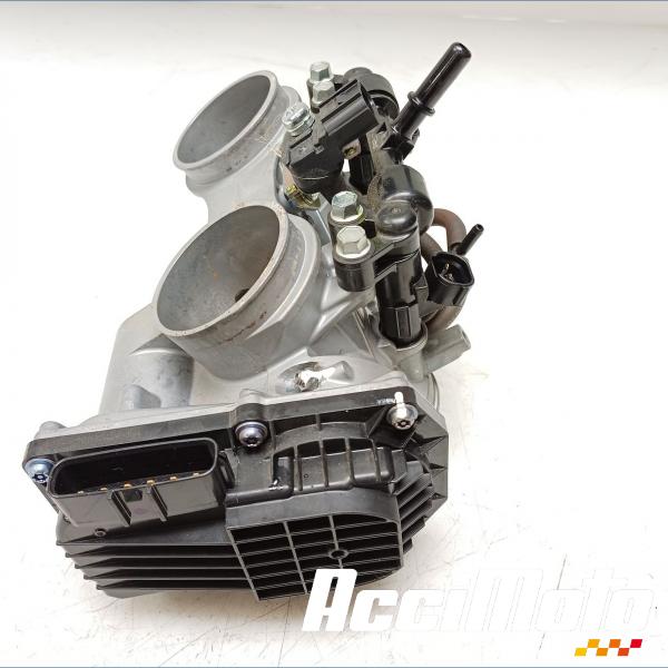 Pièce Moto Rampe d'injection (moteur) HONDA XL 750 TRANSALP