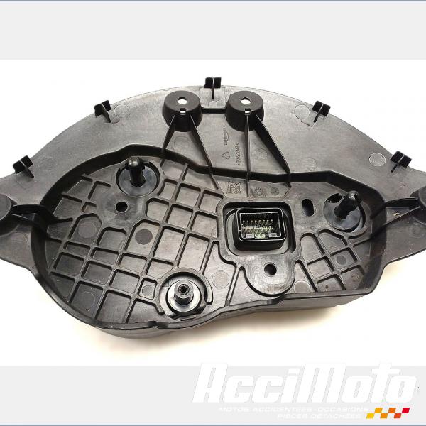 Pièce Moto Compteur (tableau de bord) TRIUMPH SPEED TRIPLE 1050 