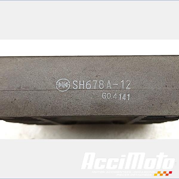 Pièce Moto Régulateur de tension  KAWASAKI ER6 N