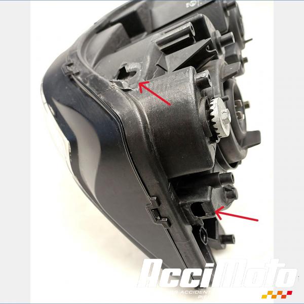 Pièce Moto Phare (optique avant) YAMAHA FJR 1300
