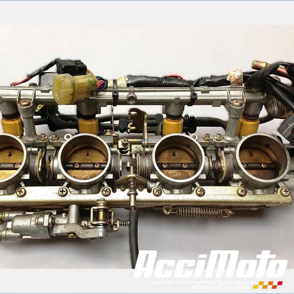 Pièce Moto Rampe d'injection (moteur) YAMAHA FJR 1300