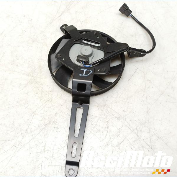 Pièce Moto VENTILATEUR D YAMAHA FJR 1300