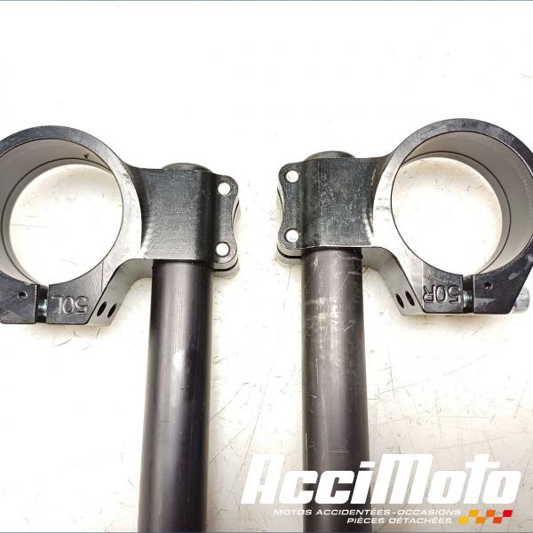 Pièce Moto DEMI GUIDON (LA PAIRE) YAMAHA R1 YZF1000