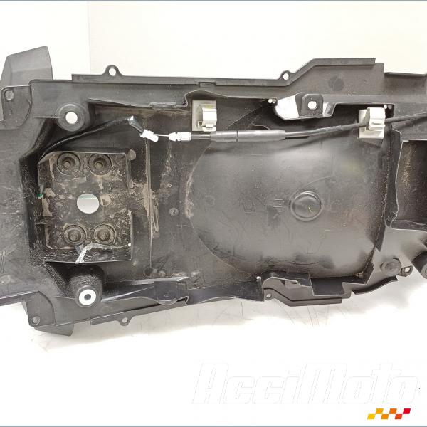 Pièce Moto Passage de roue YAMAHA FJR 1300