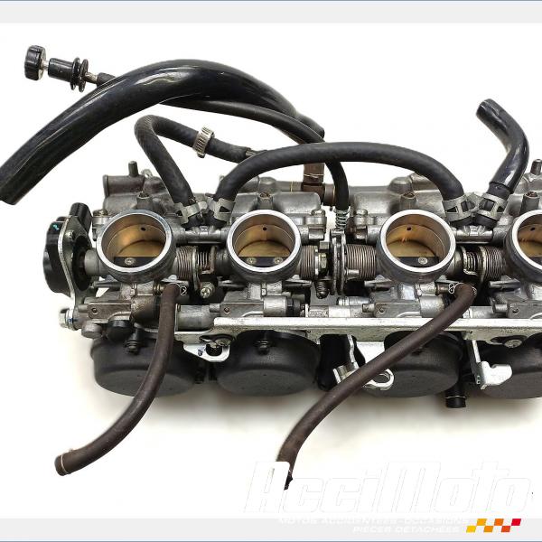 Pièce Moto Rampe de carburateurs HONDA CBF600S