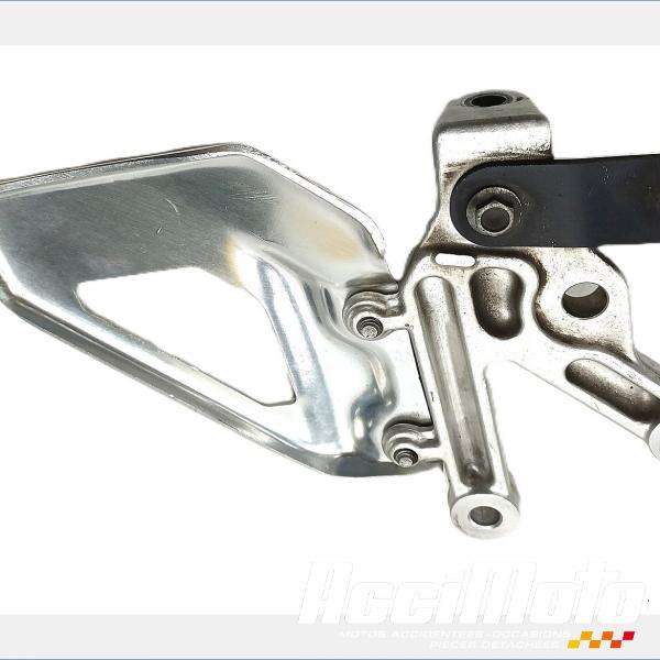 Pièce Moto Platine repose-pied avant (droit) APRILIA RSV 1000