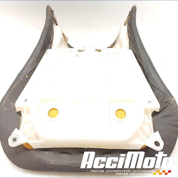 Pièce Moto Selle pilote YAMAHA R6 YZF600